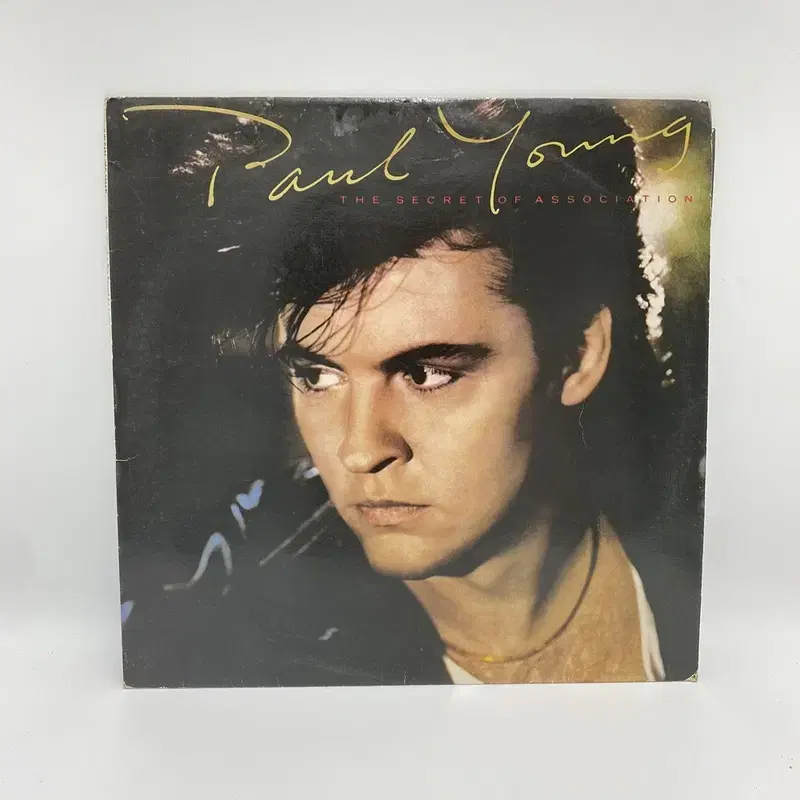 PAUL YOUNG LP / AA4459